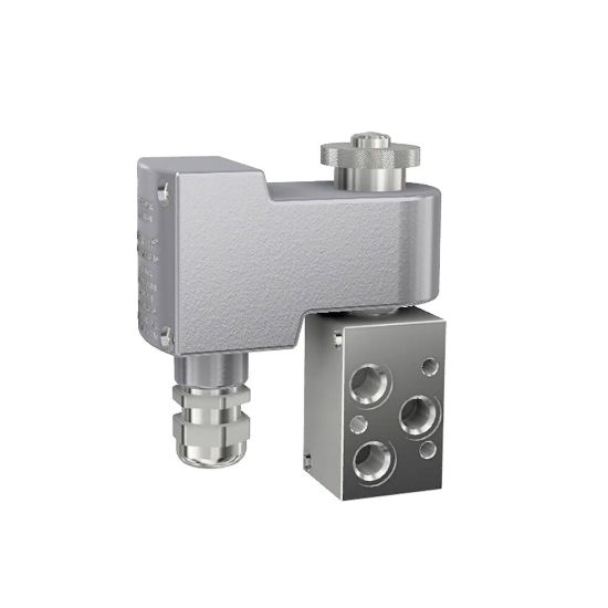 Picture of X Series poppet valves for critical Process control applications - U133X5195-49296501N7